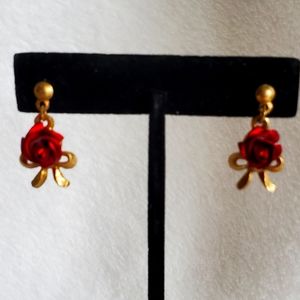 Vintage Gold Bows and Rose stud earrings
